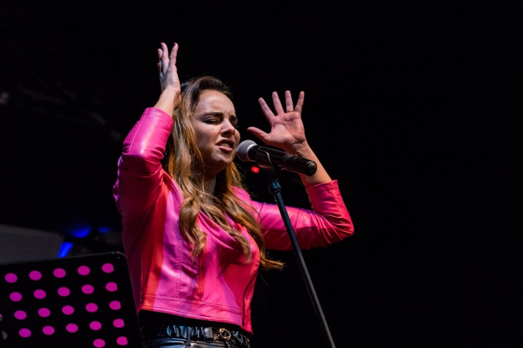 CHENOA: Reportaje fotográfico concierto de Chenoa en Es Gremi (Palma 2019) - Luis Sergio Carrera, fotógrafo freelance Mallorca