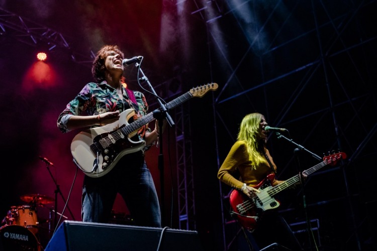 Fotos de Rock: The Grooves en el Fest Cuitat 2019 - Luis Sergio Carrera, fotógrafo freelance Mallorca